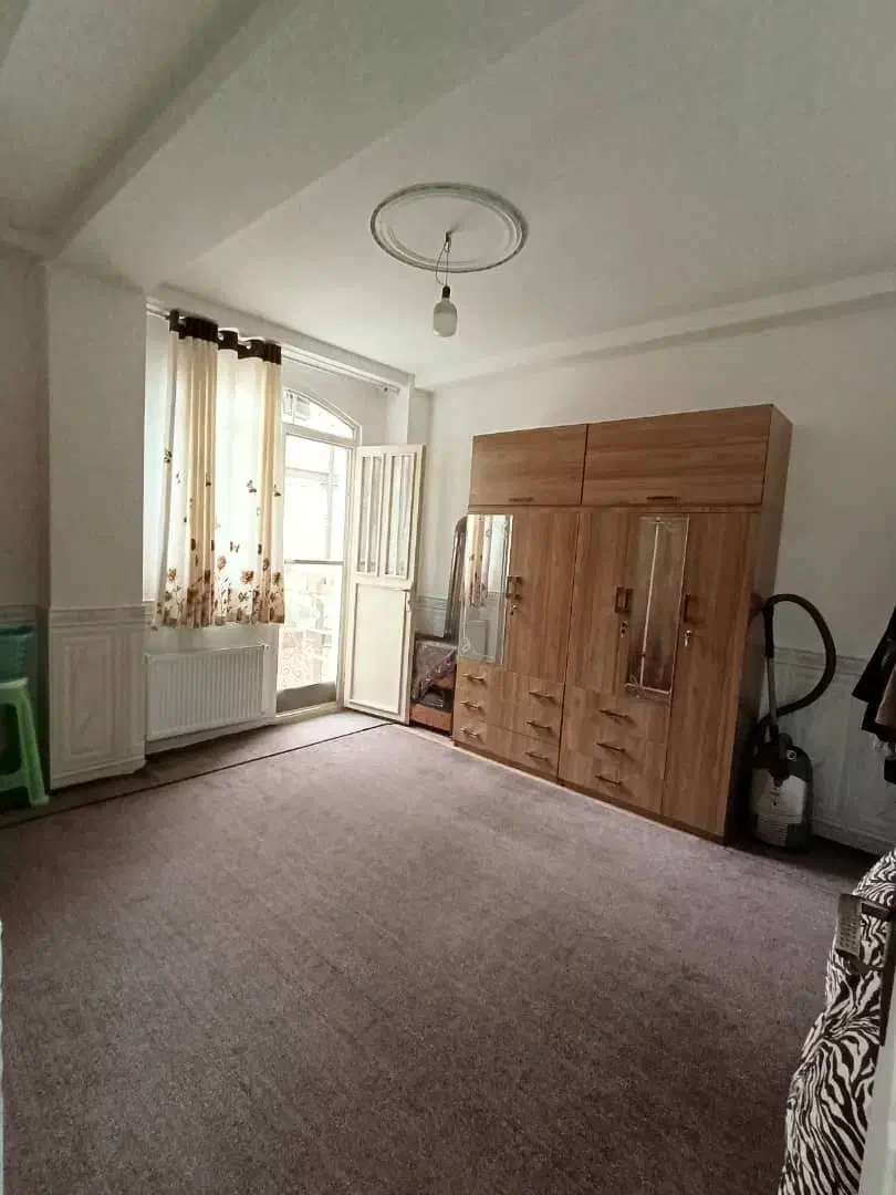 ساختمان چهار طبقه شهرک گلها|فروش خانه و ویلا|قرچک, شهرک گلها|دیوار