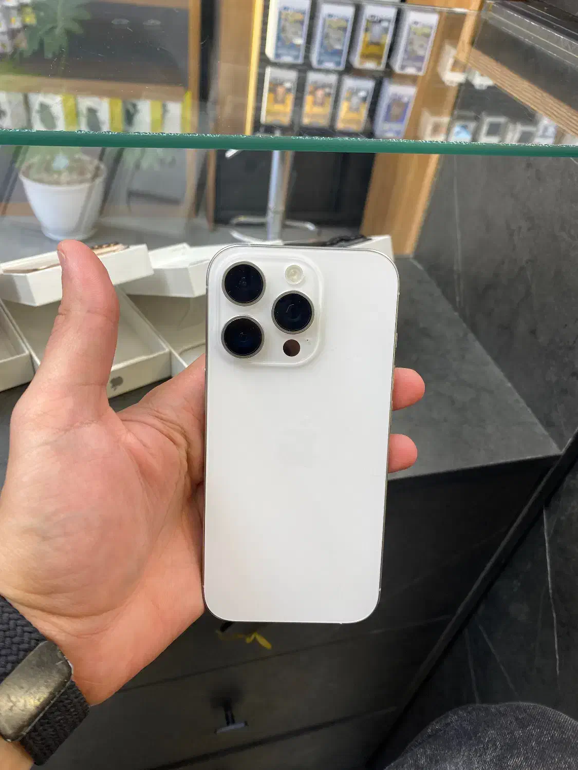 iphone 16Pro|موبایل|تهران, نیاوران|دیوار