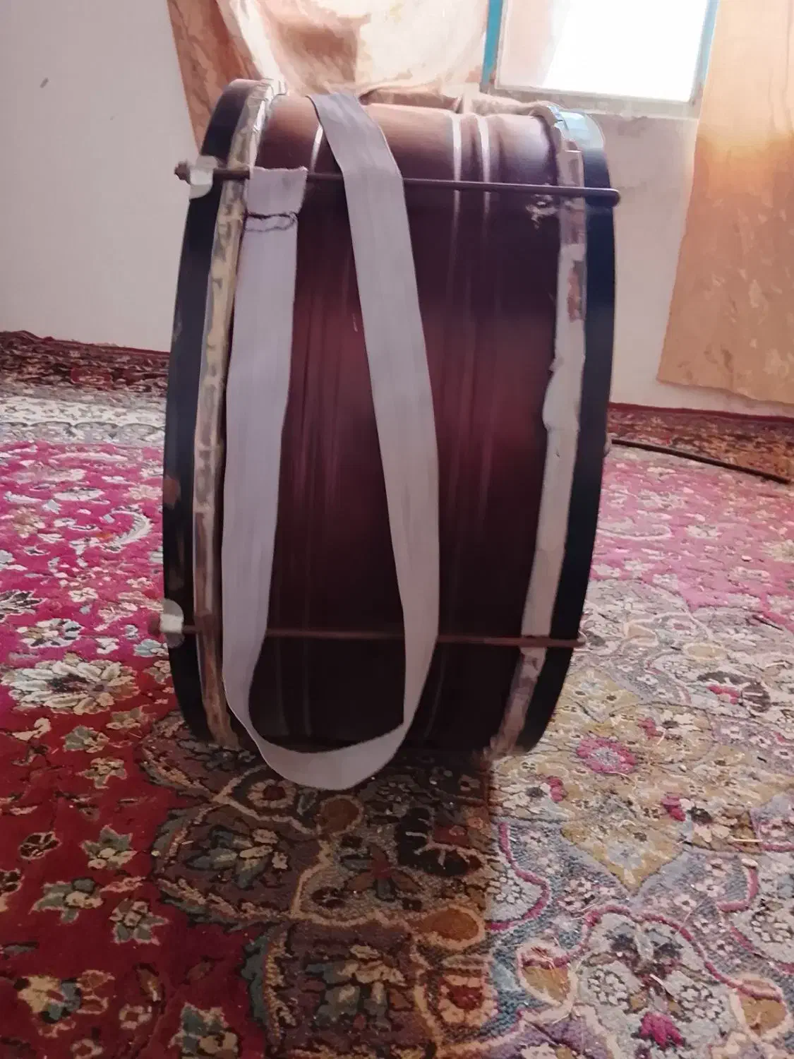 طبل با دسته|درام و پرکاشن|ملایر, |دیوار