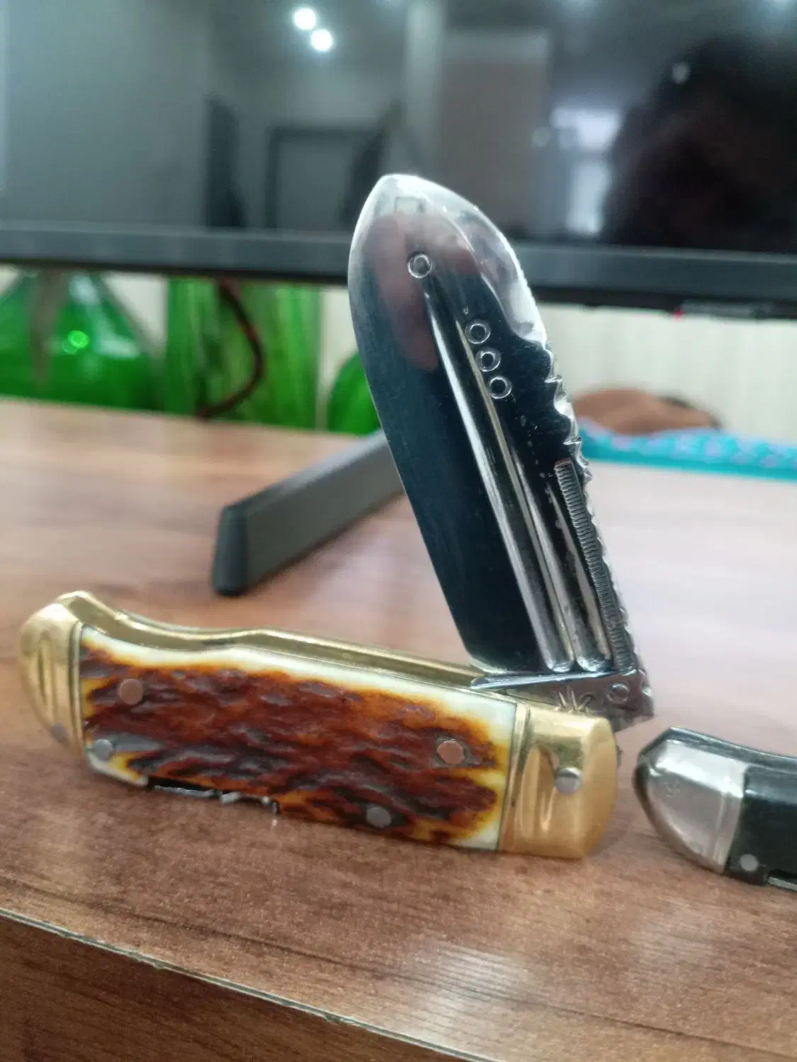 چاقو|کلکسیون اشیاء عتیقه|زنجان, |دیوار