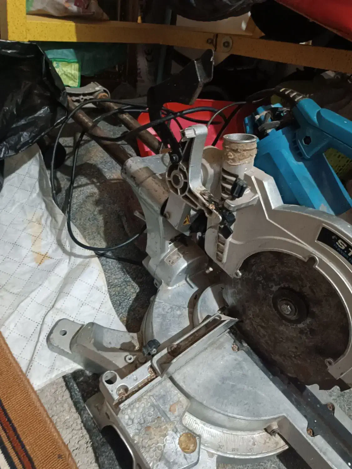 فارسی بر ریلی STA|ابزارآلات|ارومیه, |دیوار