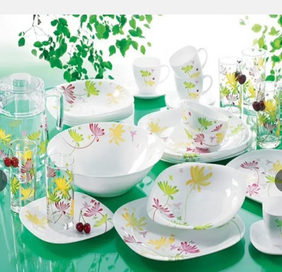 سرویس لومینارک فرانسه|ظروف سرو و پذیرایی|ساری, |دیوار