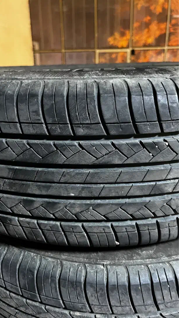 لاستیک ۲۱۵/۶۰/۱۷|قطعات یدکی و لوازم جانبی|رشت, منظریه|دیوار