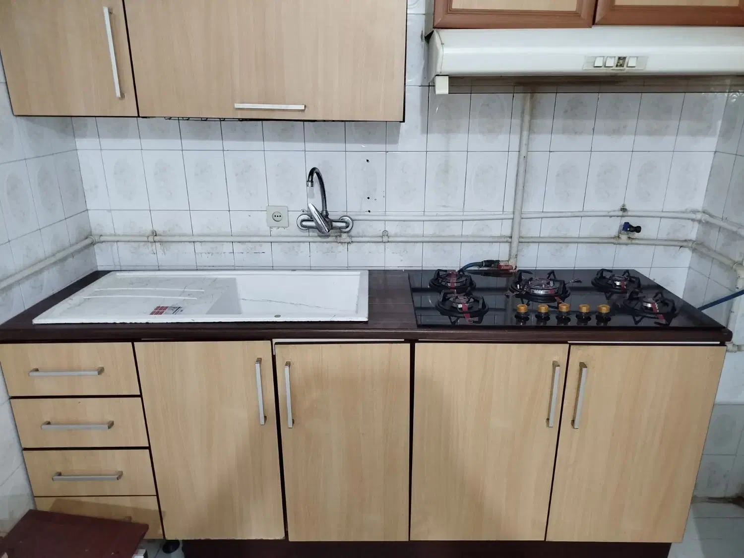 آپارتمان 40 متری ، پیشوای ورامین ، بازسازی شده ،|فروش آپارتمان|تهران, افسریه جنوبی|دیوار