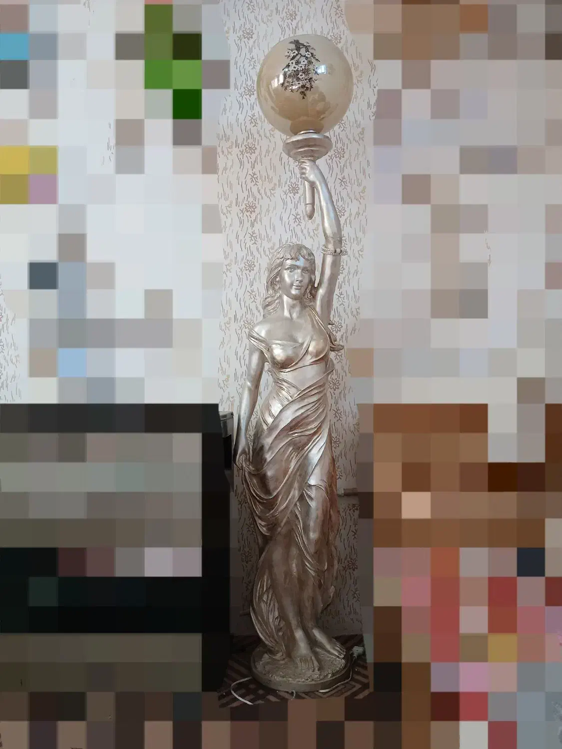 مجسمه آباژور|چراغ خواب و آباژور|مشهد, طرق|دیوار