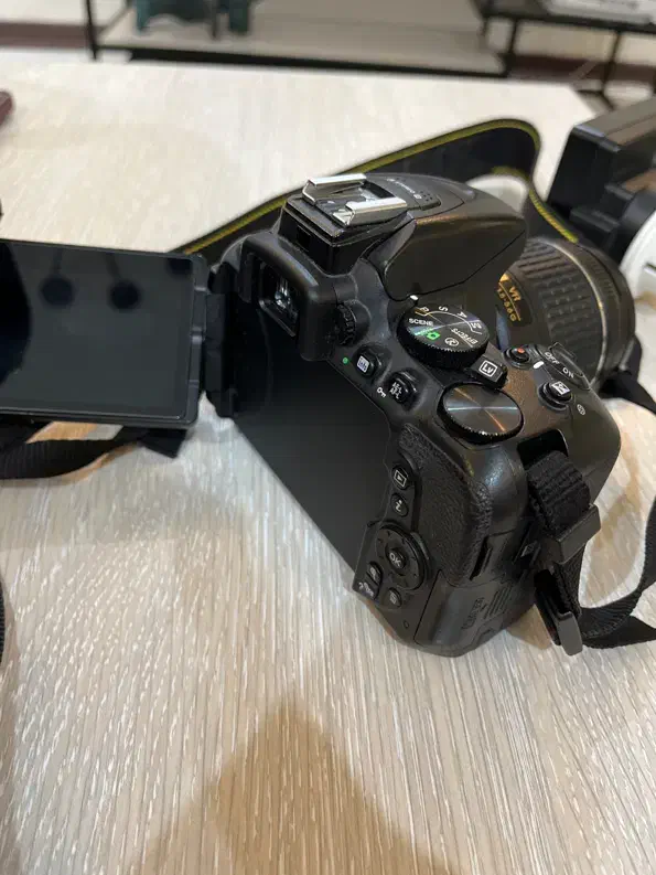 دوربین Nikon D5600|دوربین عکاسی و فیلم‌برداری|تهران, نارمک جنوبی|دیوار