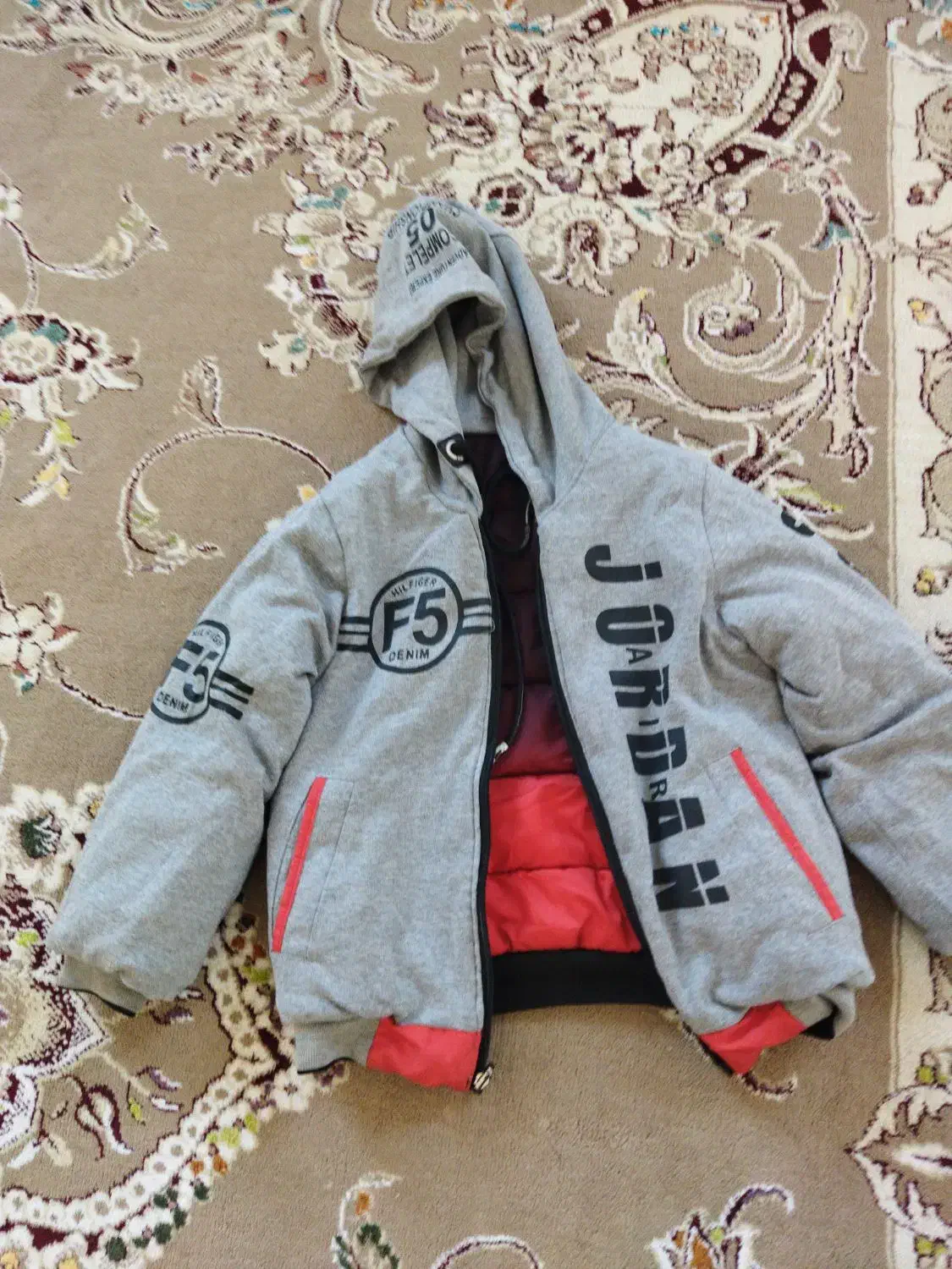 کاپشن درحدنوباقیمت مناسب|کفش و لباس بچه|دزفول, |دیوار