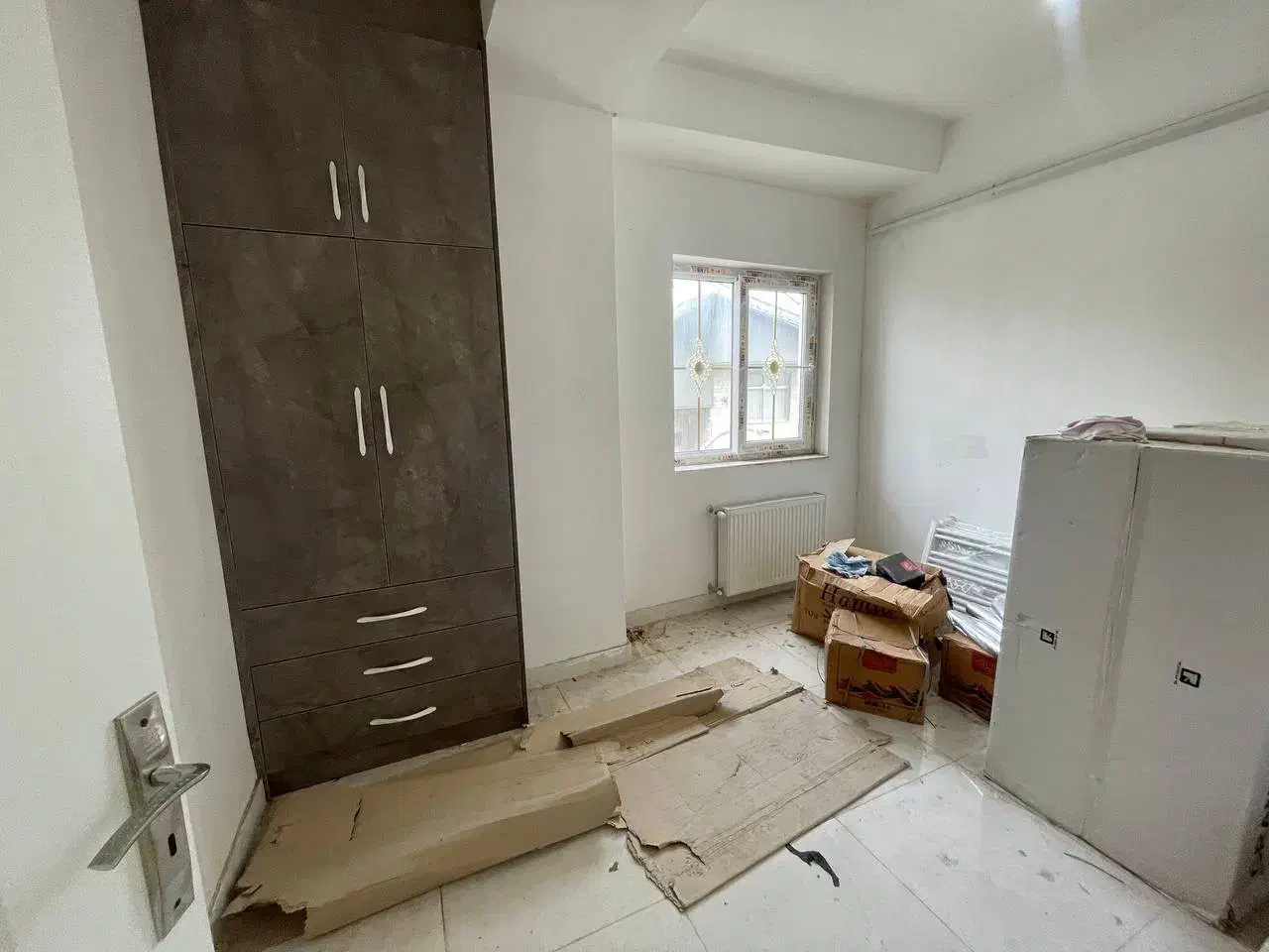 رهن واحد ۱۰۰ متری بهترین لوکیشن|اجارهٔ آپارتمان|صومعه‌سرا, |دیوار