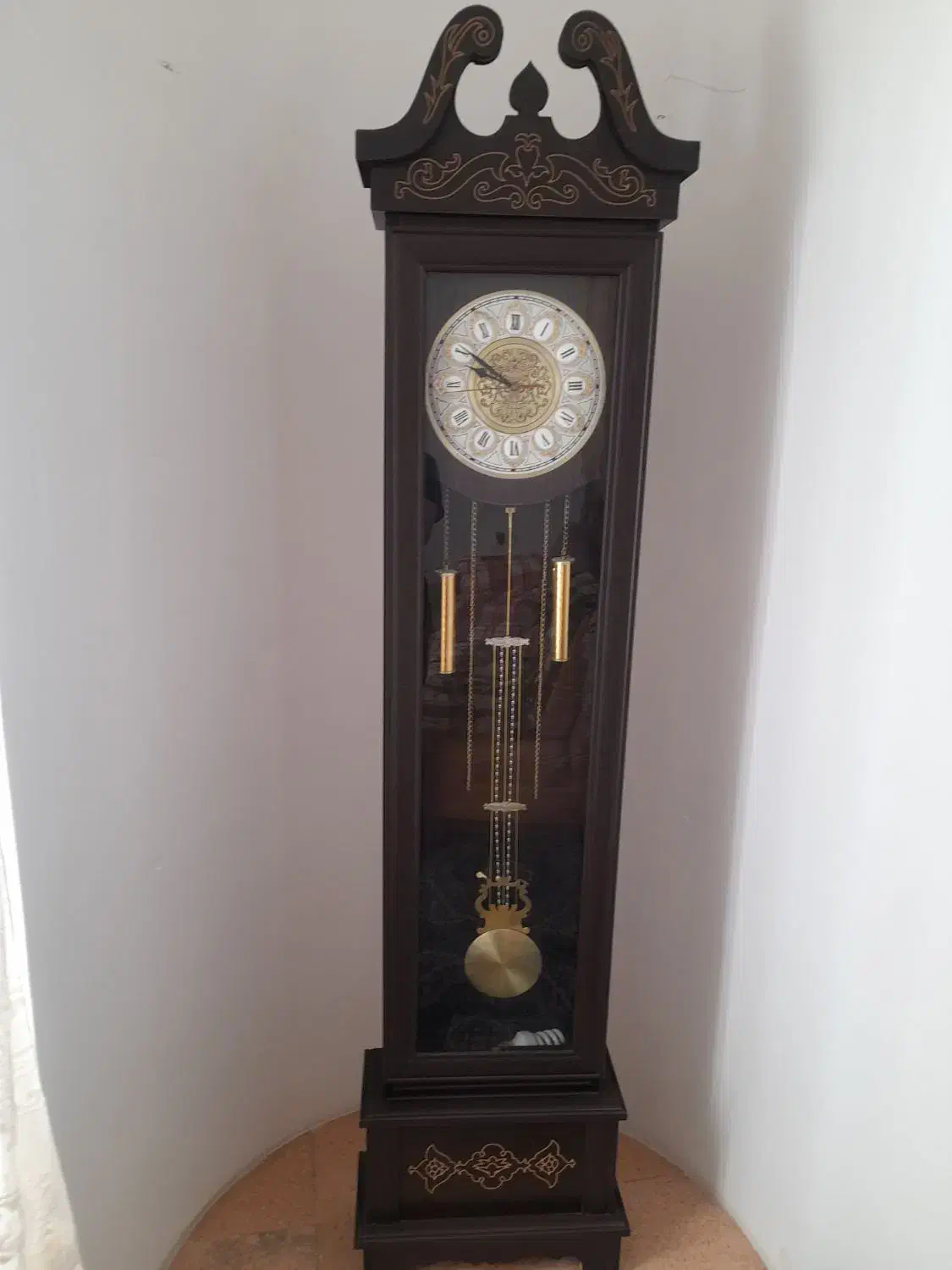 ساعت ایستاده|ساعت دیواری و تزئینی|ساوه, |دیوار