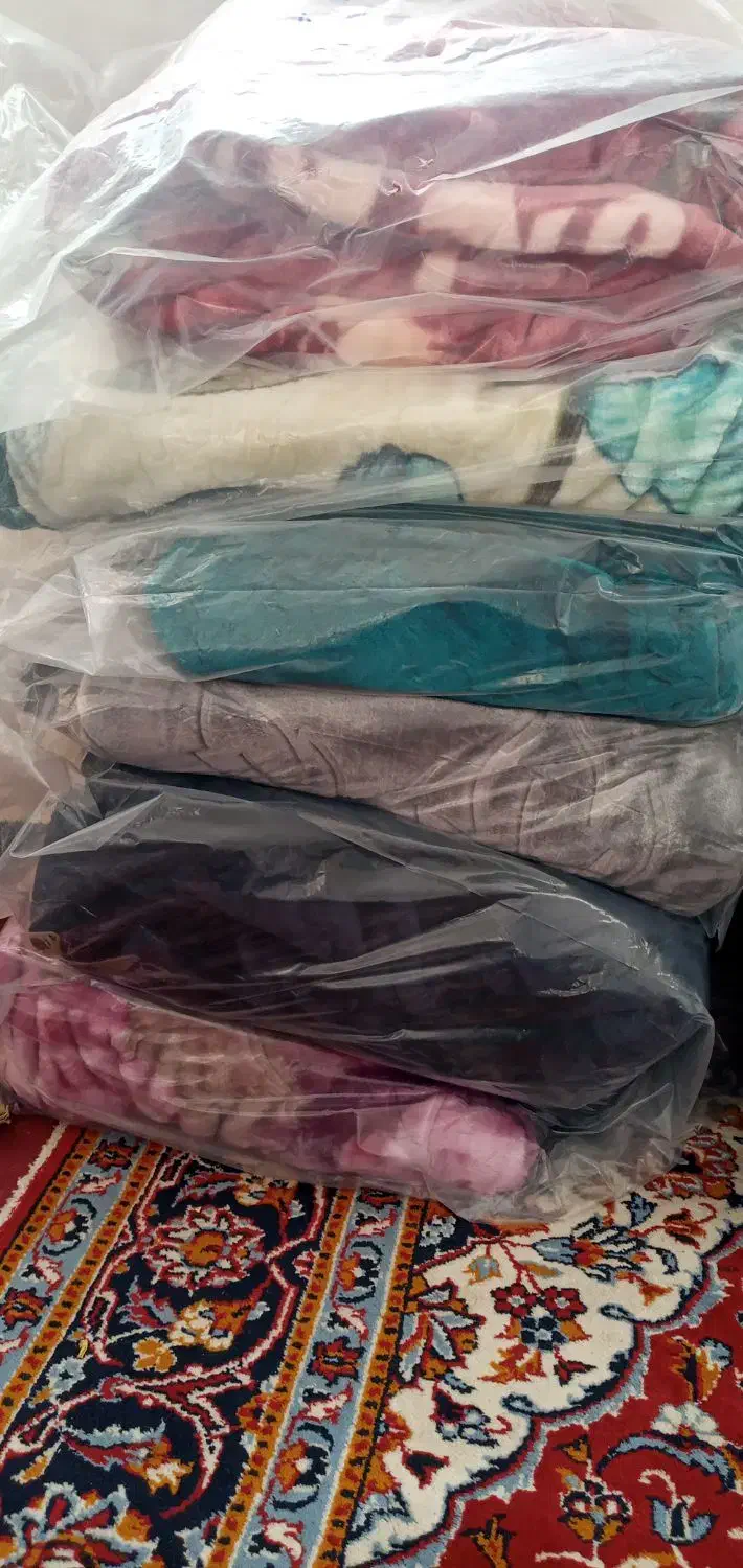 پتو مسافرتی و پتو یه نفره با کیفیت عالی|رختخواب، بالش، پتو|بیجار, |دیوار