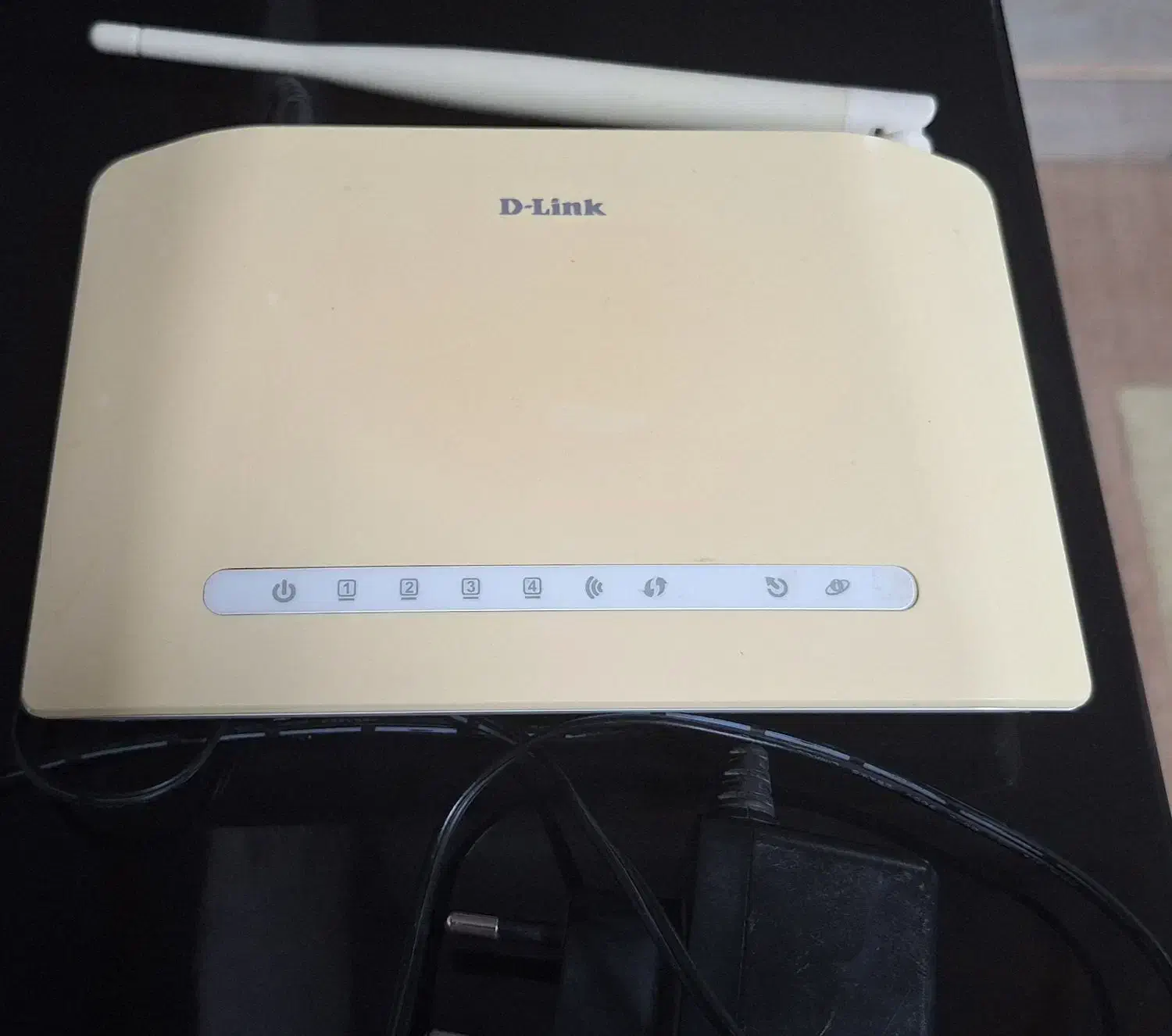 مودم  D Link|مودم و تجهیزات شبکه|پارس‌آباد, |دیوار