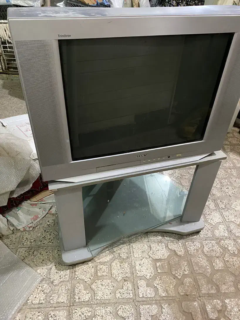 تلویزیون سونی ژاپن ۲۹|تلویزیون و پروژکتور|شیراز, امام حسین|دیوار