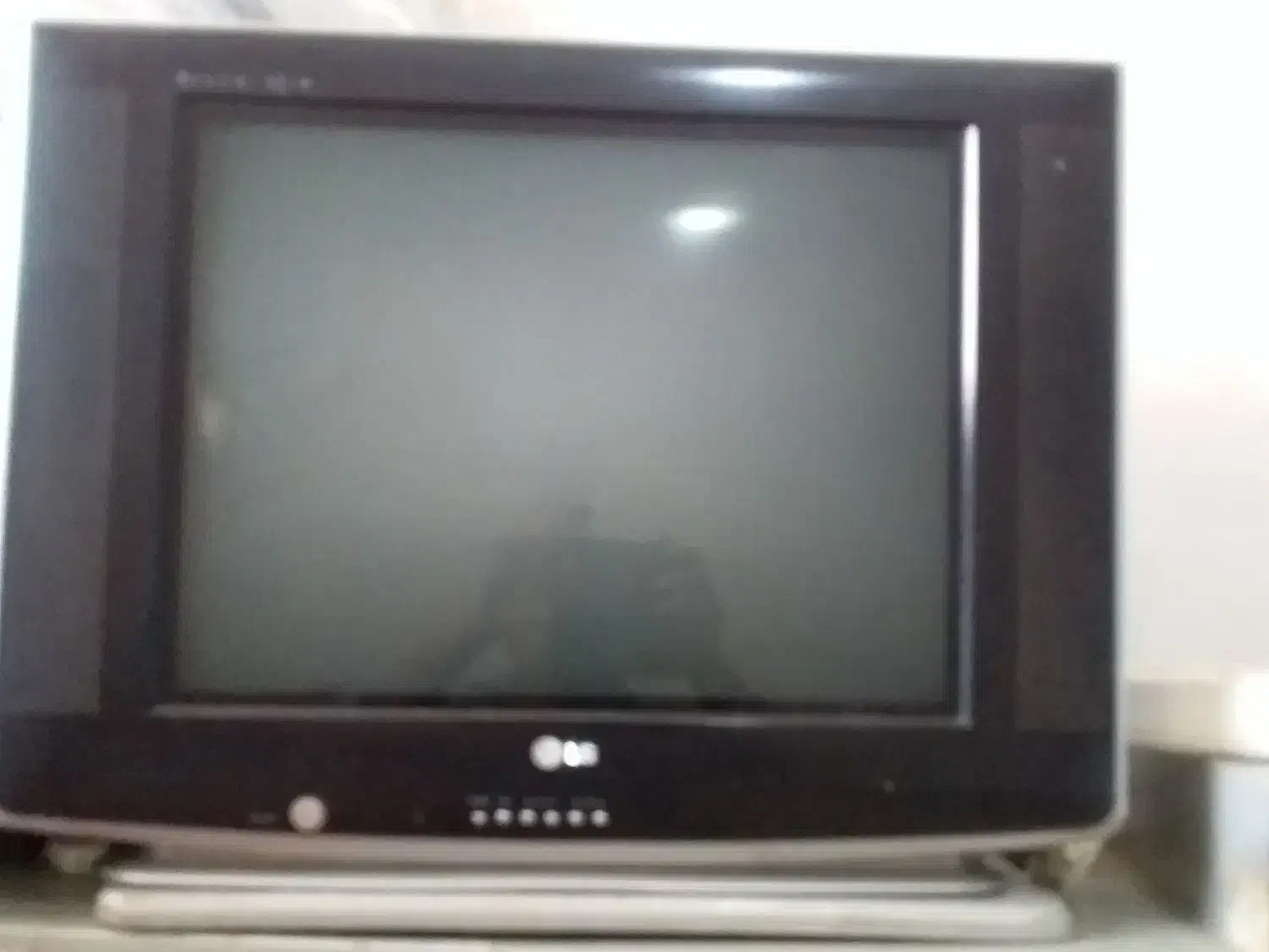 تلویزیون سالم با کنتورل|تلویزیون و پروژکتور|شوشتر, |دیوار