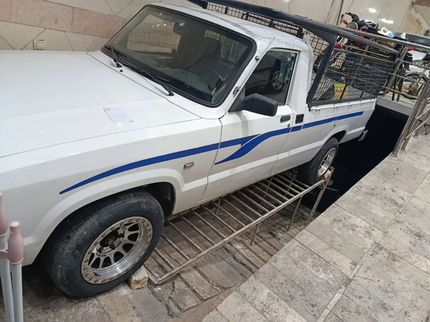 مزدا وانت 2000|خودرو سواری و وانت|قم, شاه ابراهیم|دیوار