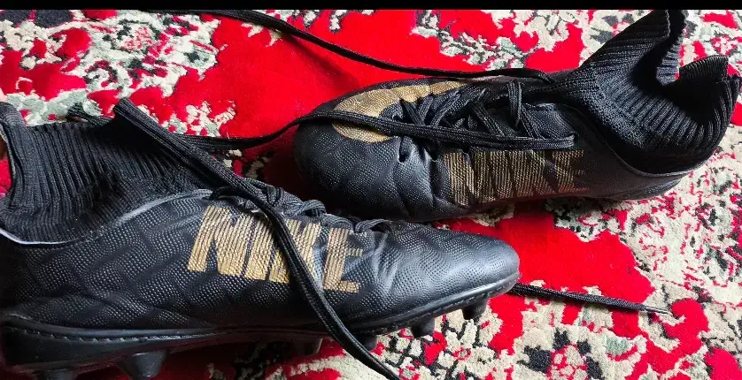 کفش فوتبال|کیف، کفش، کمربند|ارومیه, |دیوار