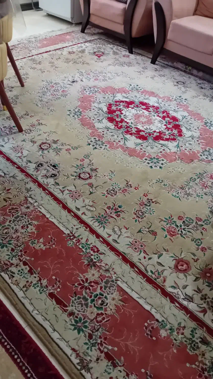 فرش ۱۲‌متری.|فرش|فولادشهر, مسکن مهر فولادشهر|دیوار