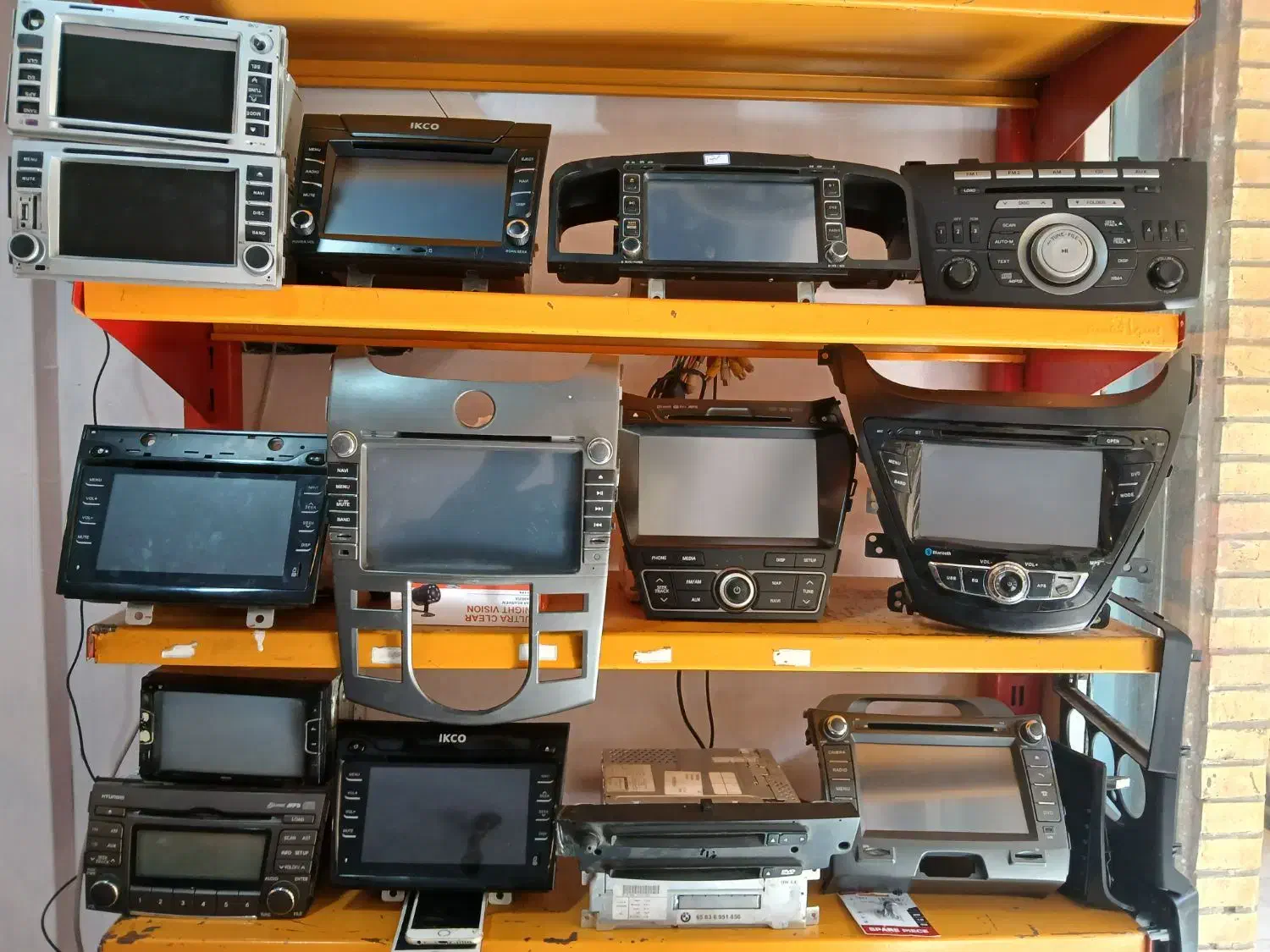 تعمیرات مانیتور ضبط آمپ اتومبیل|قطعات یدکی و لوازم جانبی|اهواز, کوی نیرو|دیوار