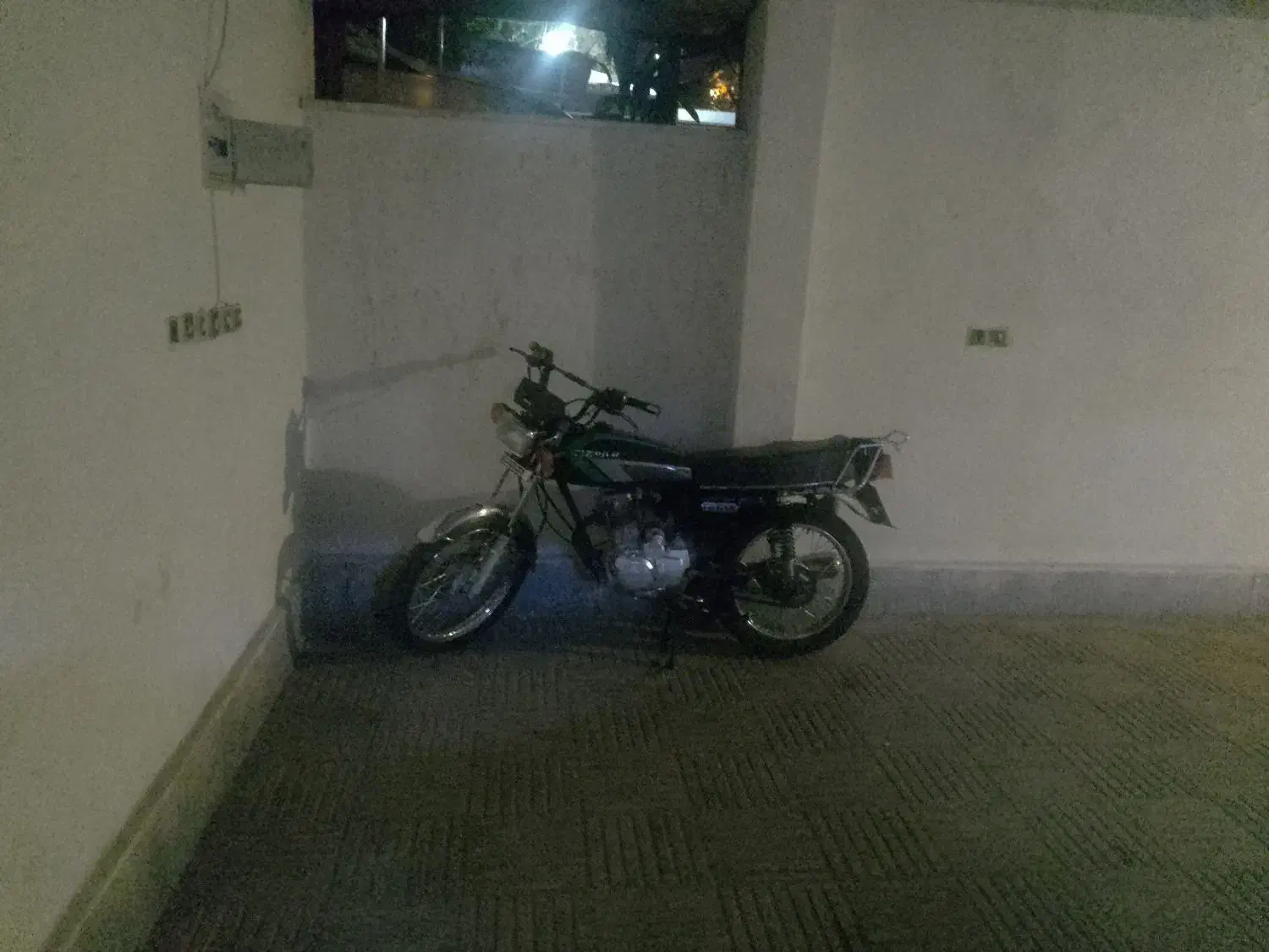 مدل 1390|موتورسیکلت|تهران, قلهک|دیوار