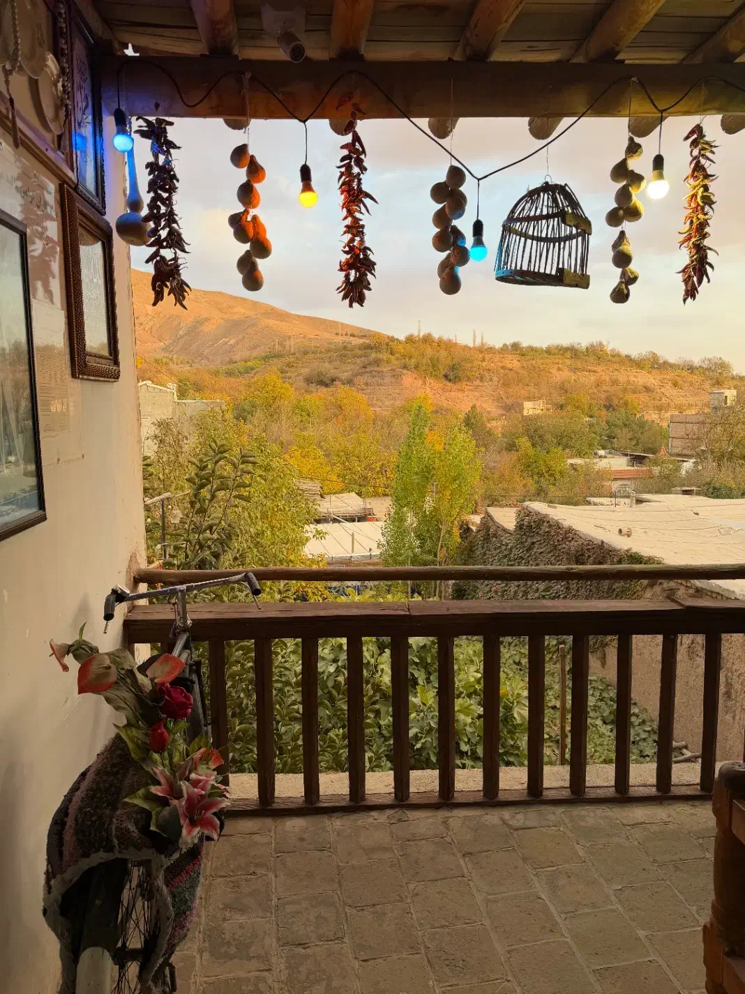 سوییت اقامتگاه بومگردی چنارستان درود|اجارهٔ کوتاه‌مدت آپارتمان و سوئیت|نیشابور, مسکن مهر نور|دیوار