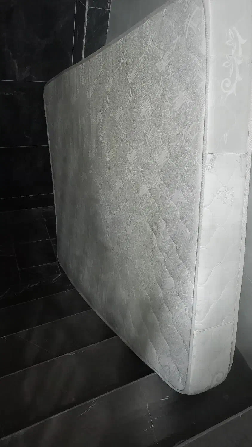 تشک دو نفره|تشک تختخواب|اصفهان, بهارستان|دیوار