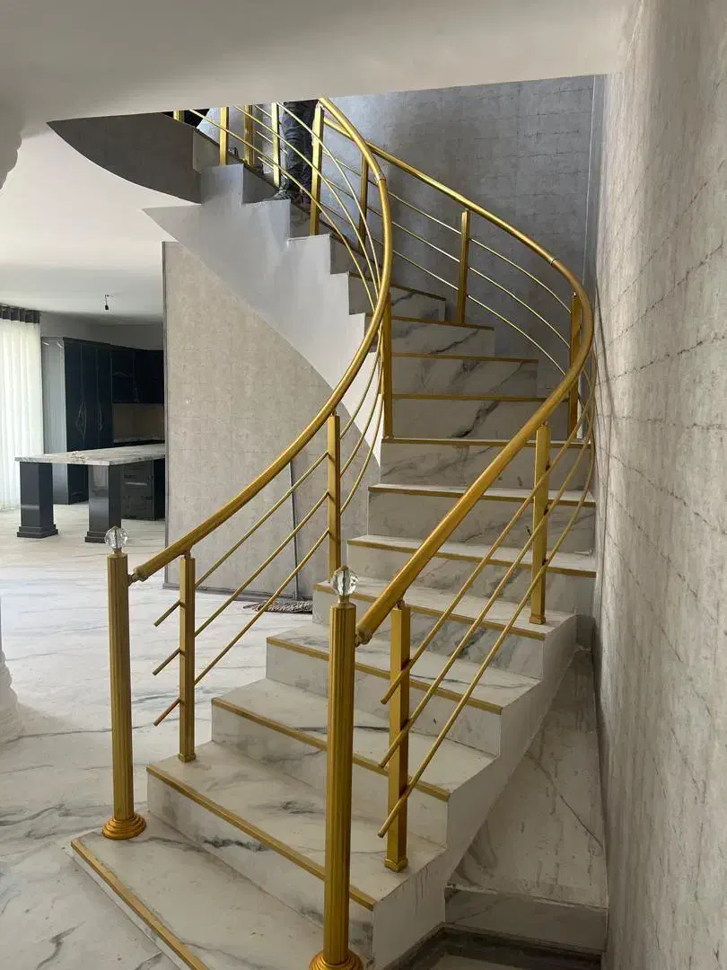 نرده استیل و آلومینیوم|خدمات پیشه و مهارت|شیراز, شهرک مطهری|دیوار