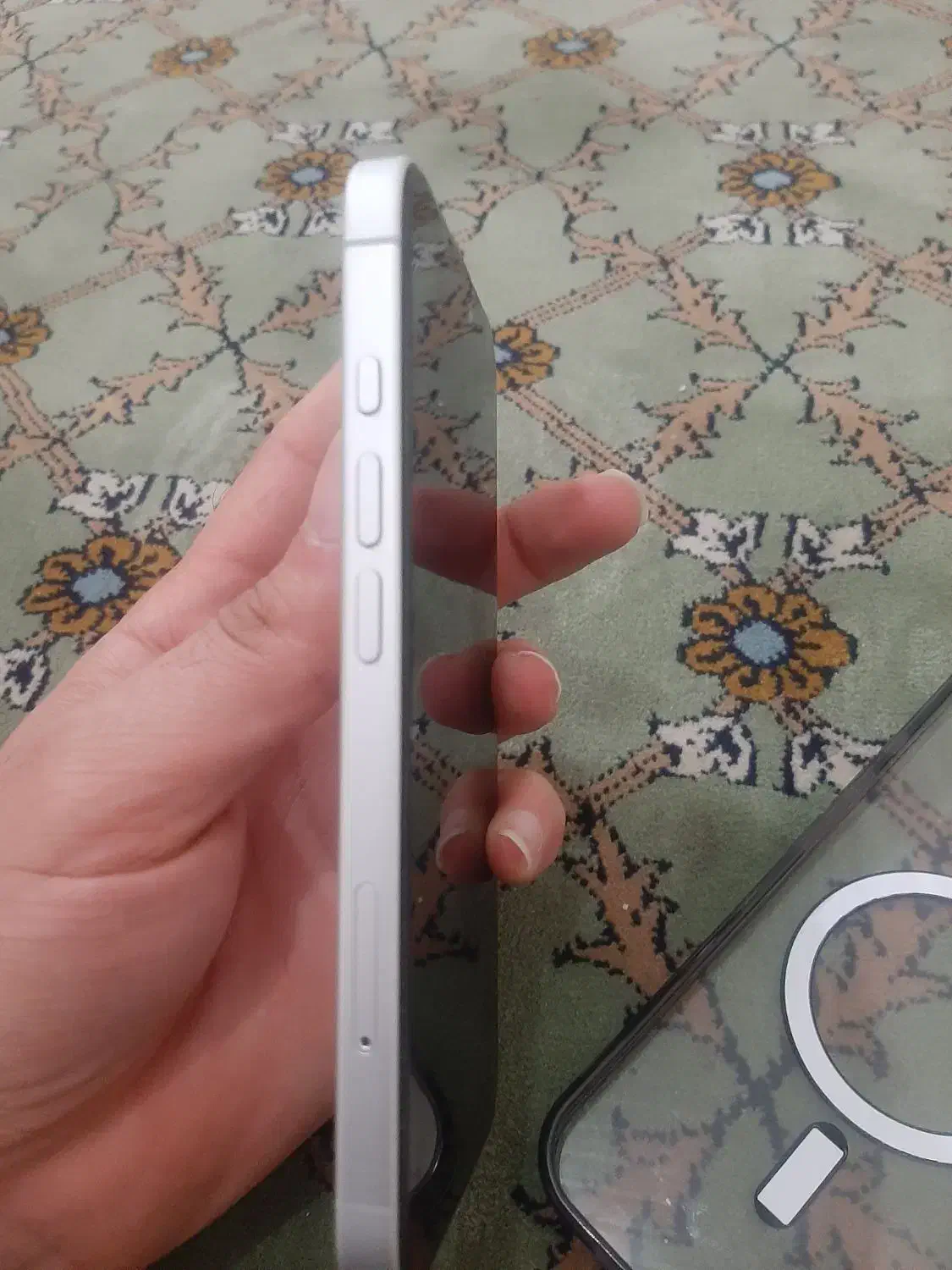 ایفون ۱۶ ۲۵۶ گیگ سفید ریجستر|موبایل|بندر ماهشهر, |دیوار