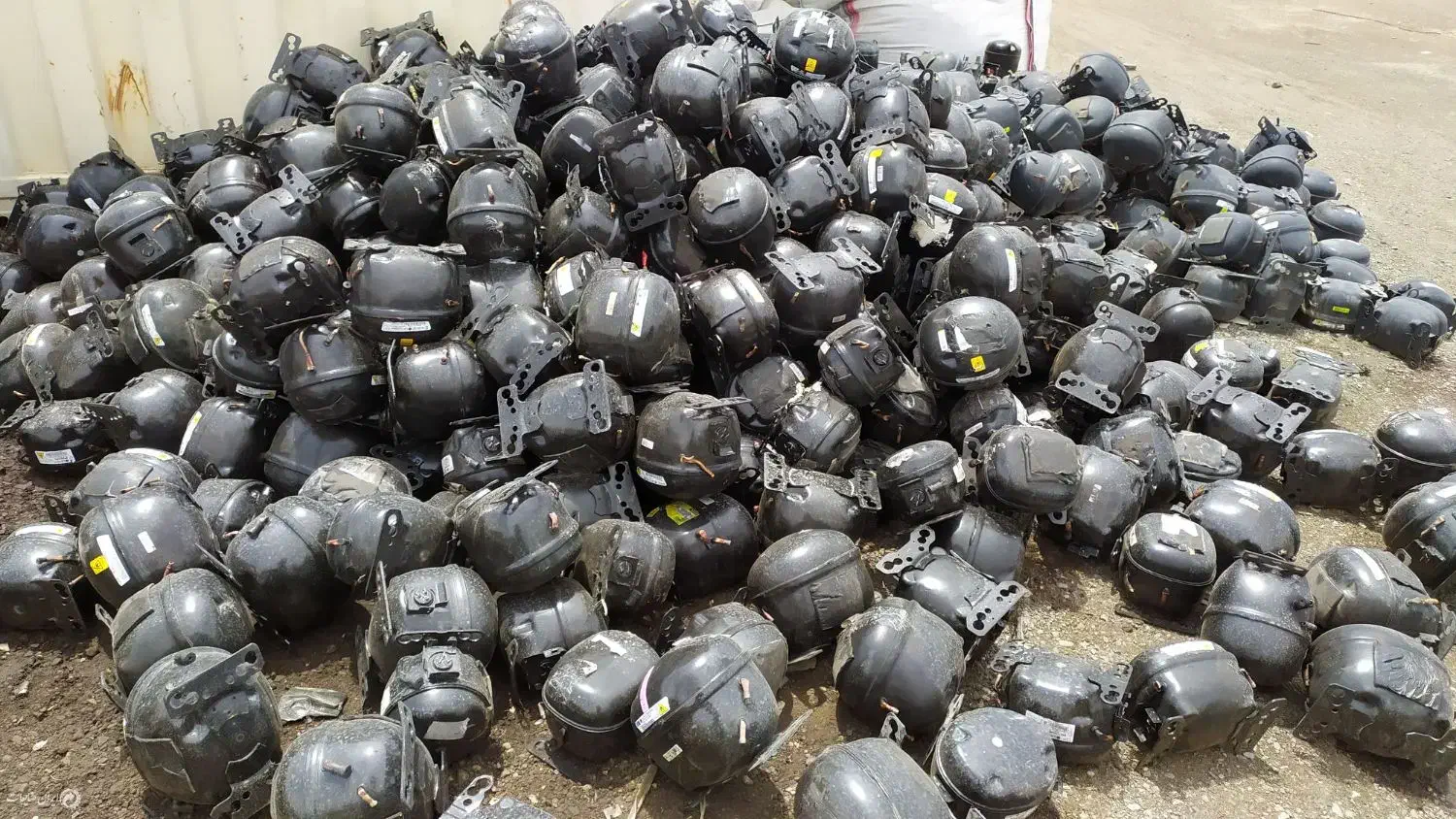 ضایعاتی موسوی|عمده‌فروشی|شاهین‌شهر, چمران|دیوار