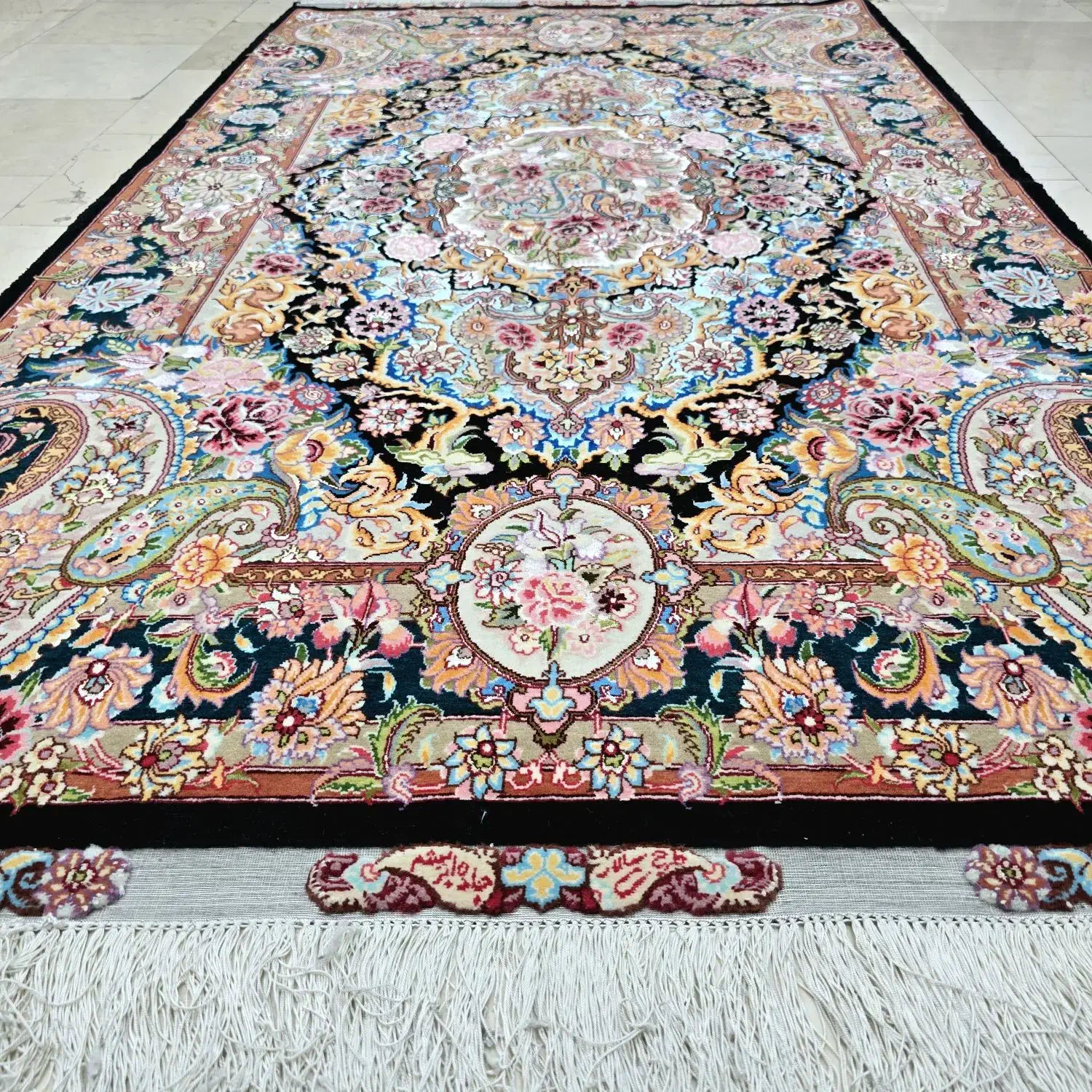 جفت ذرعنیم سالاری کف ابریشم نو|فرش|تهران, شیراز|دیوار