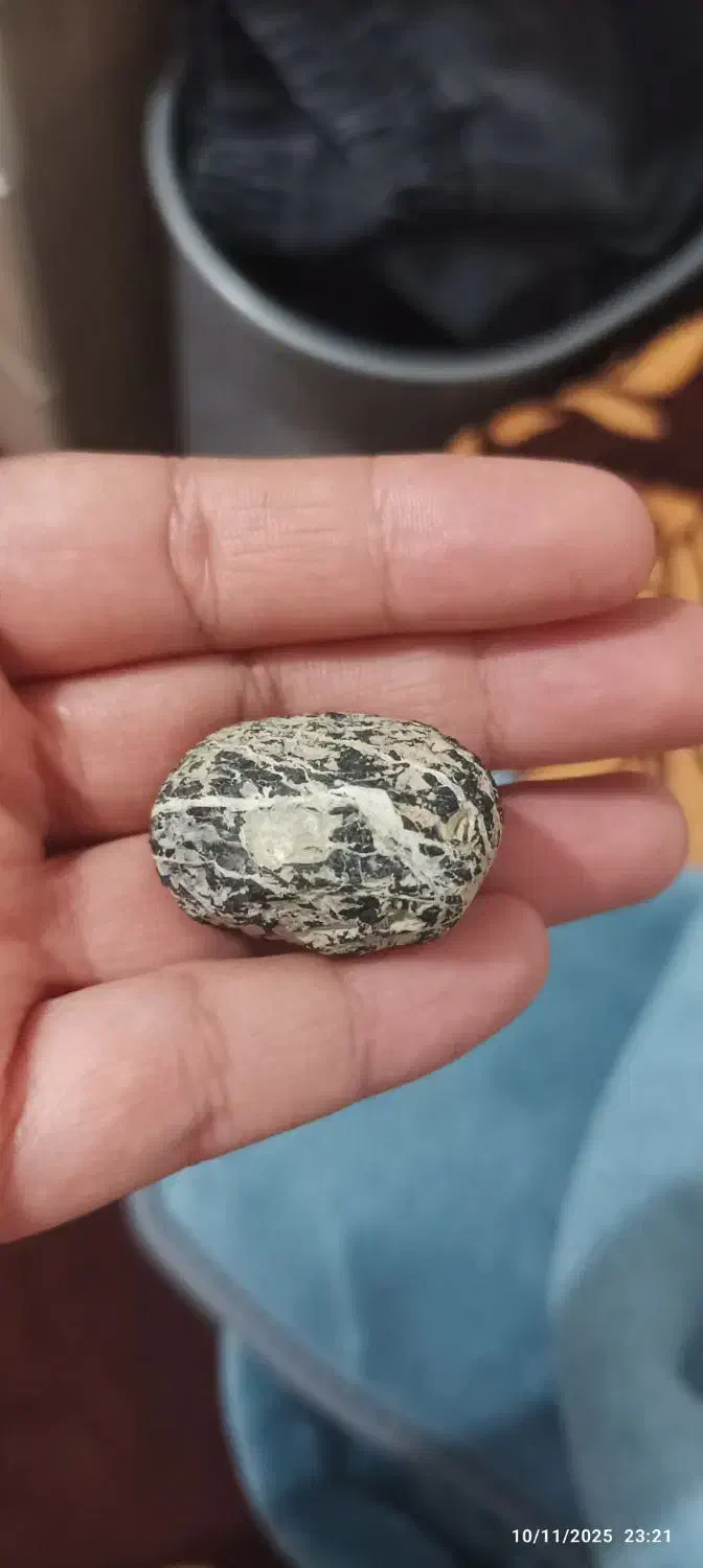 این سنگ چیه|کلکسیون اشیاء عتیقه|دزفول, |دیوار