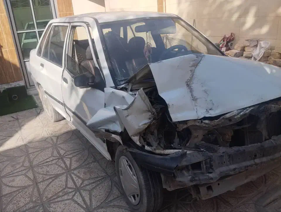 خرید خودرهای فرسوده و تصادفی و موتور سوخته|خدمات موتور و ماشین|لنجان, |دیوار