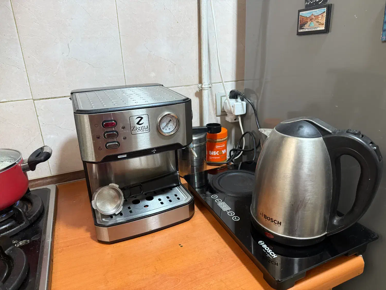 چایساز بوش و قهوه ساز|سماور، چایساز، قهوهساز|لاهیجان, کوی استادان|دیوار