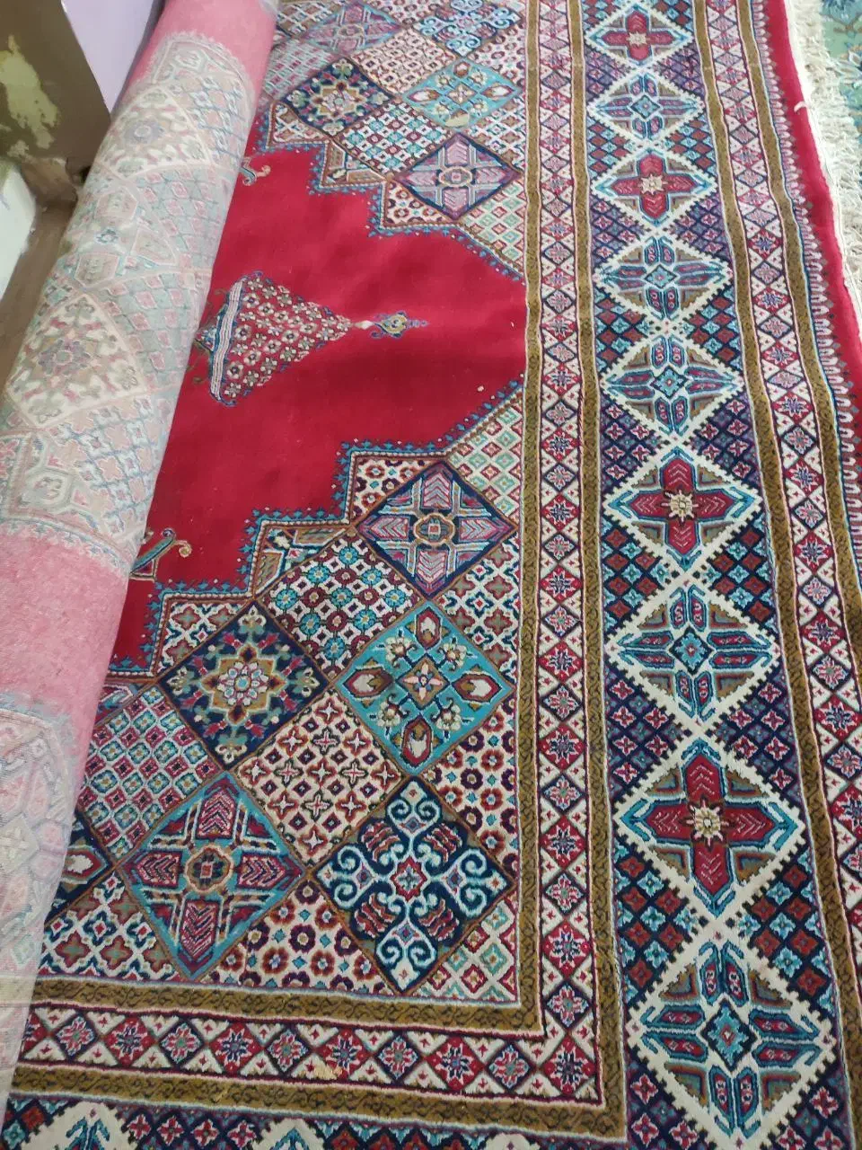 فرش|فرش|نیشابور, کوی یغما|دیوار