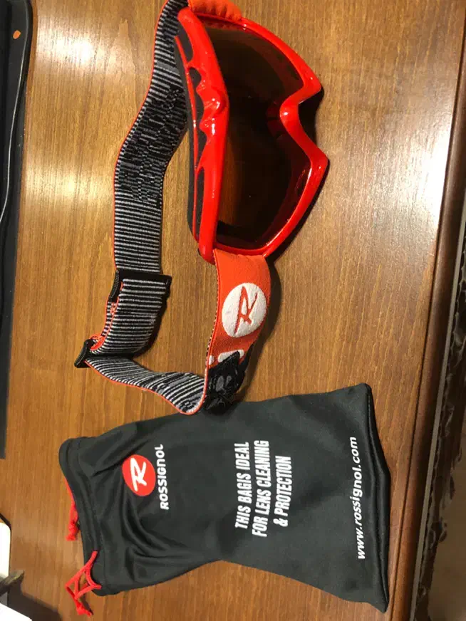 عینک و کلاه اسکی دخترانه|ورزشهای زمستانی|تهران, الهیه|دیوار