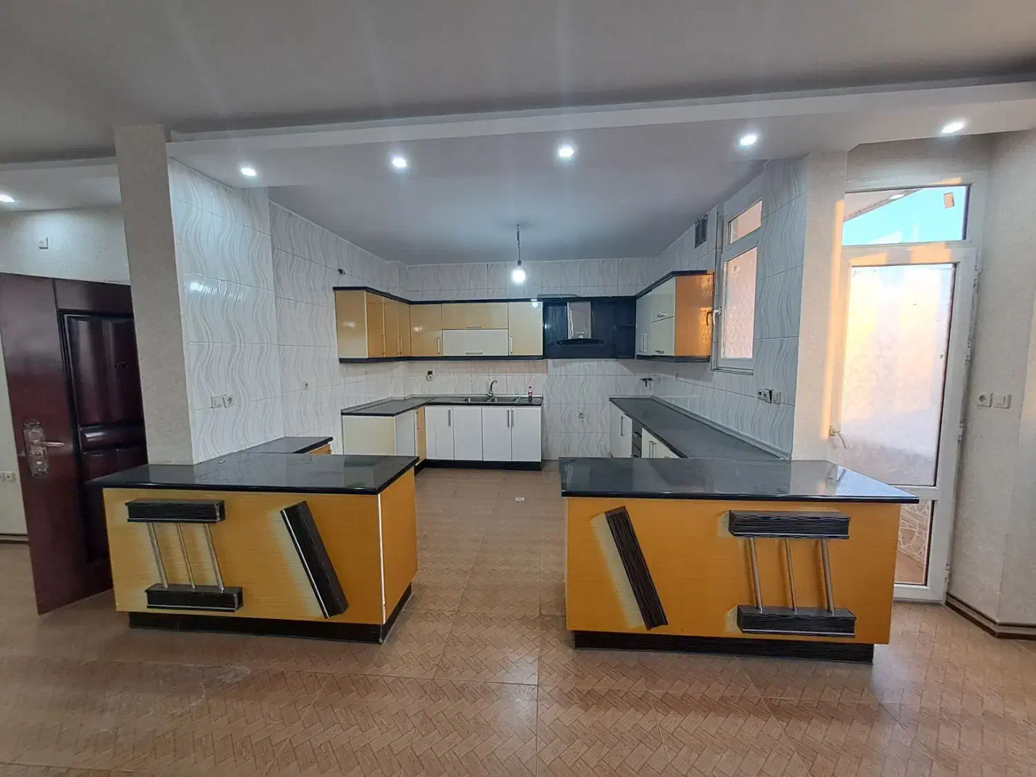 رهن و اجاره ۱۳۰ متری خیابان مدرس|اجارهٔ آپارتمان|شاهینشهر, شهرک ردانی پور|دیوار