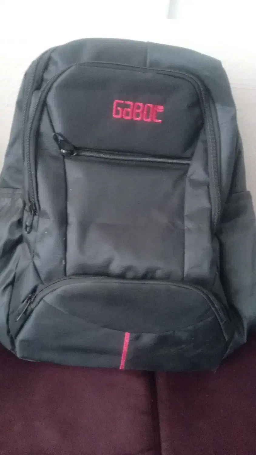 کیف|کیف، کفش، کمربند|کرمان, |دیوار