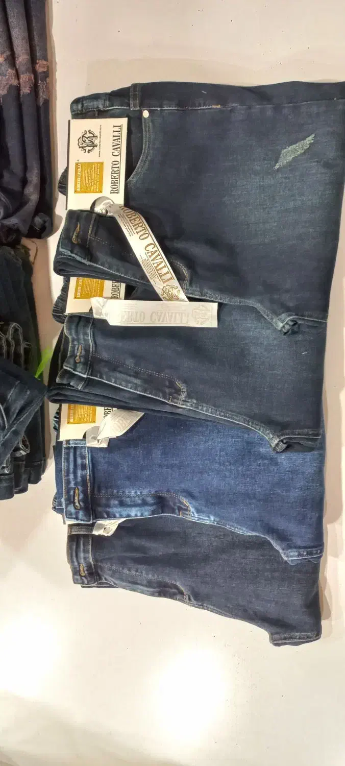 دالبرخشتک زن دونه ای با تیراژ ۲۰۰۰ عدد و وسط کار|استخدام صنعتی، فنی، مهندسی|اسلام‌شهر, شهرک واوان|دیوار