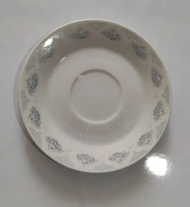 ظروف چینی زیبا41تیکه|ظروف سرو و پذیرایی|نورآباد ممسنی, |دیوار