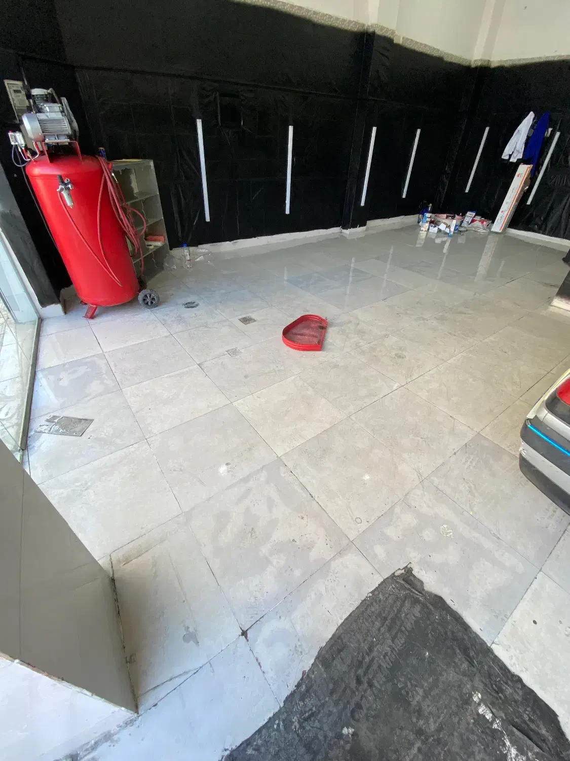 شاگرد نقاشی نیازمندم|استخدام صنعتی، فنی، مهندسی|ارومیه, |دیوار