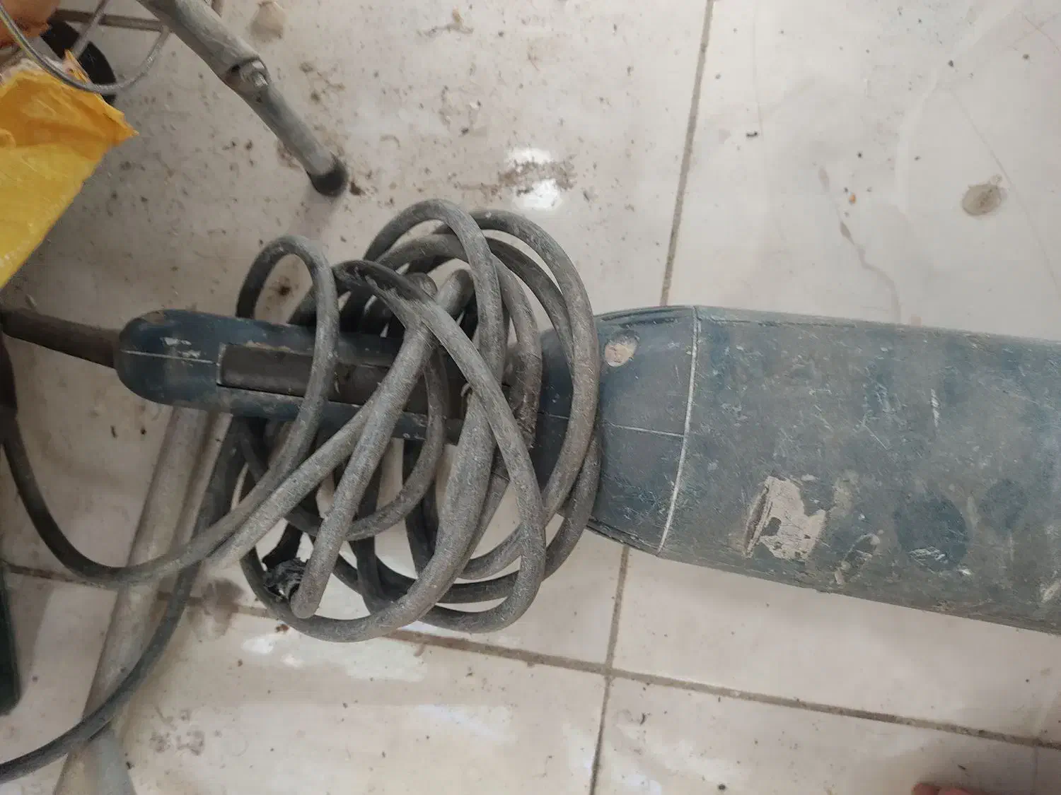 فرز بزرگ بوش اصلی|ابزارآلات|تهران, دستغیب|دیوار