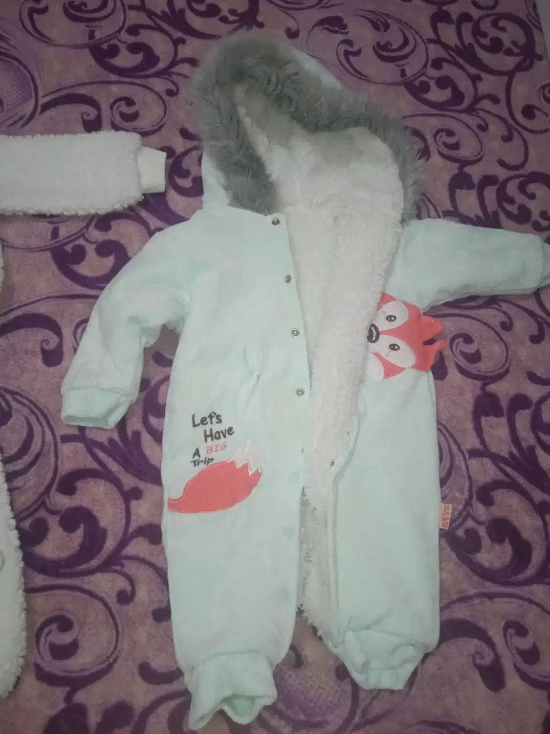 لباس بچه|کفش و لباس بچه|مشهد, عامل|دیوار