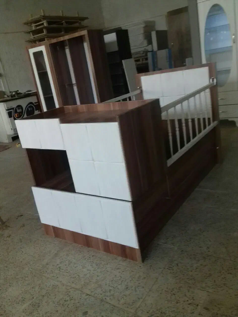 تخت دوطبقه|تخت و صندلی بچه|خاوران, |دیوار