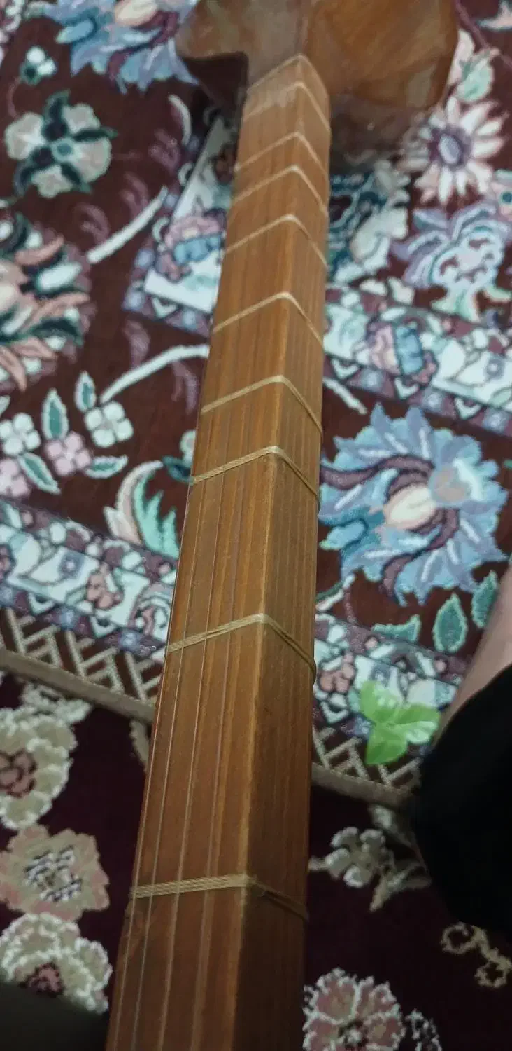 گیتار معاوضه با سونی ۱|گیتار، بیس، امپلیفایر|رشت, هلال احمر|دیوار