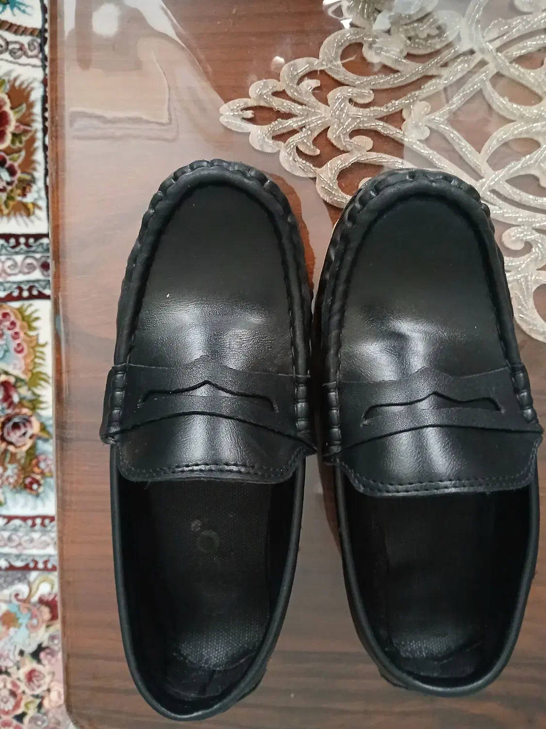 ۱ دست کت شلوار و کفش کالج بچه گانه|کفش و لباس بچه|کرج, حصارک پایین|دیوار