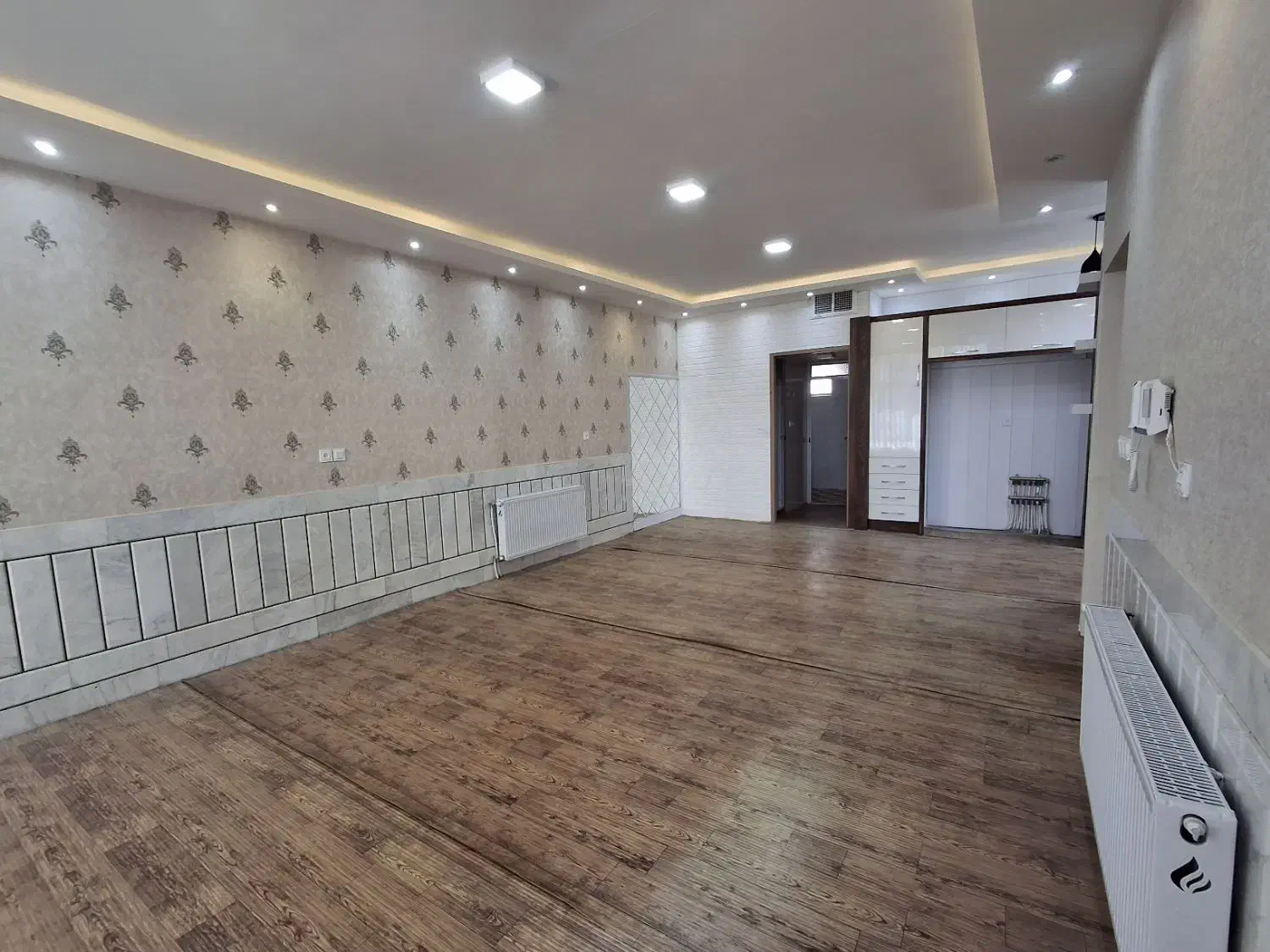 طبقه اول، 2 خواب نوساز، منتظری شمالی|اجارهٔ آپارتمان|نجف‌آباد, فردوسی شمالی|دیوار