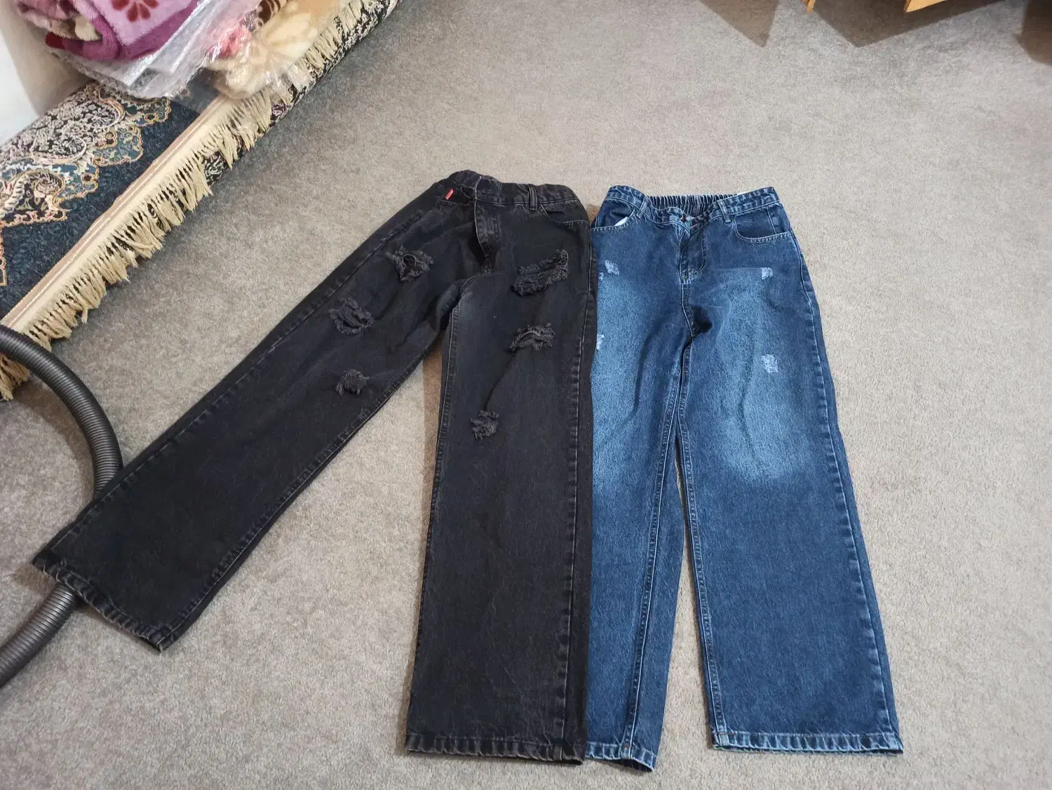 شلوار لی|لباس|دوگنبدان, |دیوار