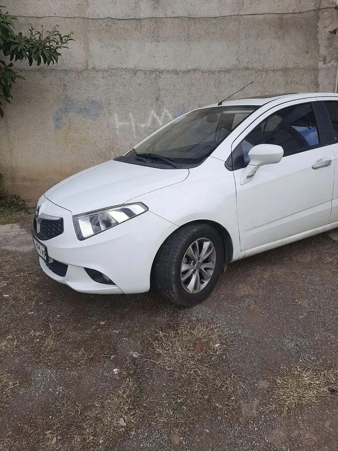 برلیانس ۲۳۰ اتومات بی رنگ|خودرو سواری و وانت|رشت, معلم|دیوار