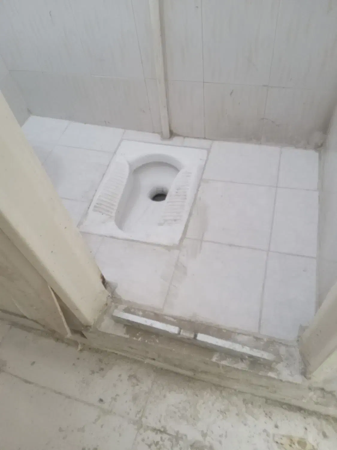 بنایی کاشی سرامیک کاری سیمان ایزوگام رفع نم سرویس|خدمات پیشه و مهارت|کرج, گلشهر|دیوار