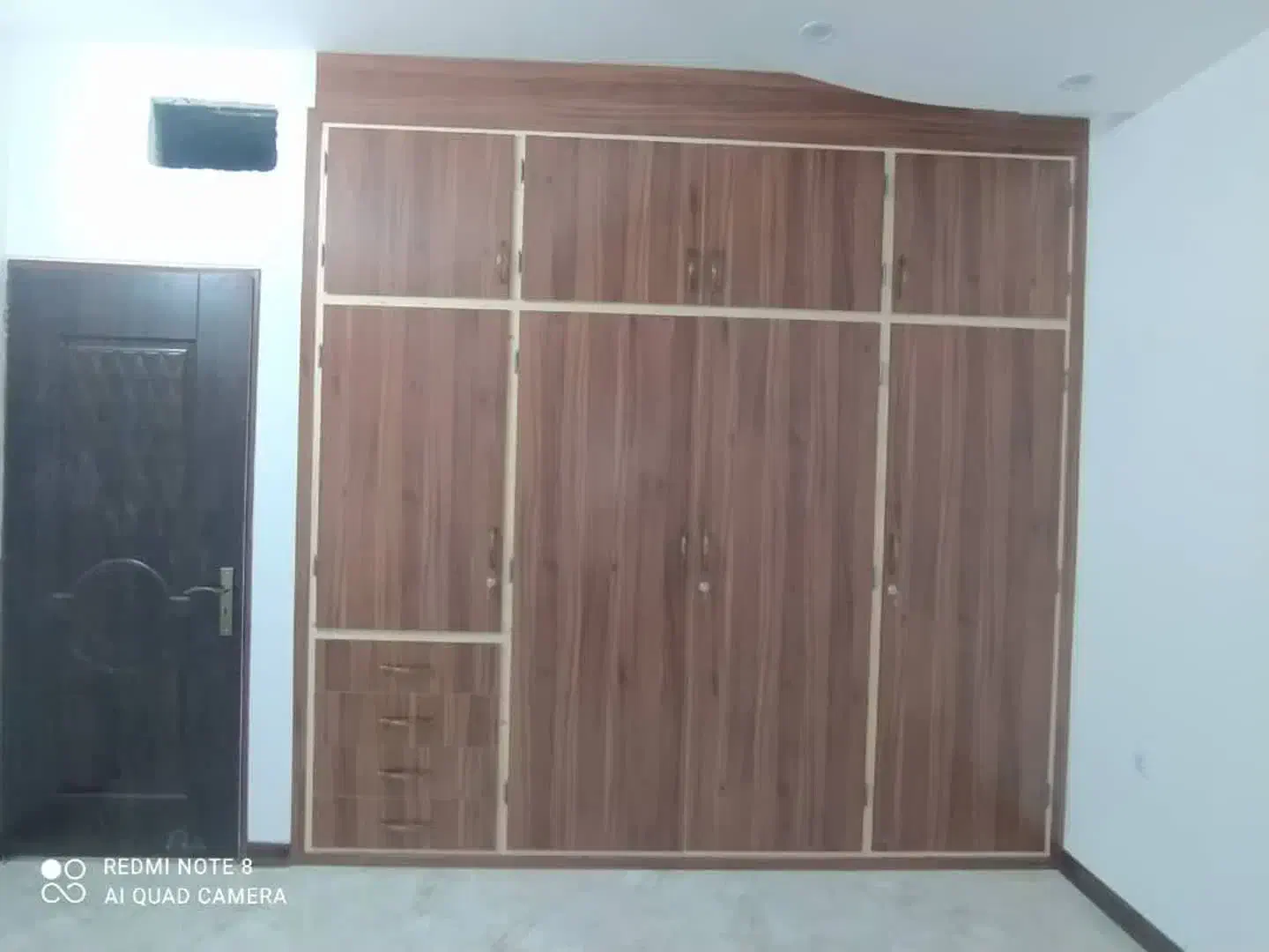 ساخت انواع درب های چوبی کمد دیواری|جاکفشی، کمد، دراور|قم, مهر آباد|دیوار