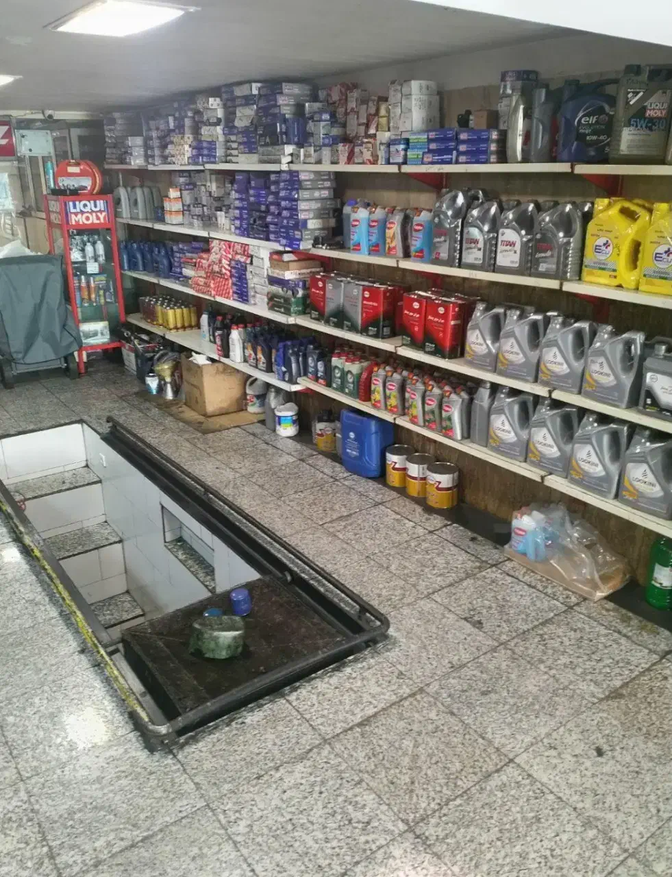 کارگر تعویض روغنی و آپاراتی|استخدام صنعتی، فنی، مهندسی|تهران, نارمک|دیوار