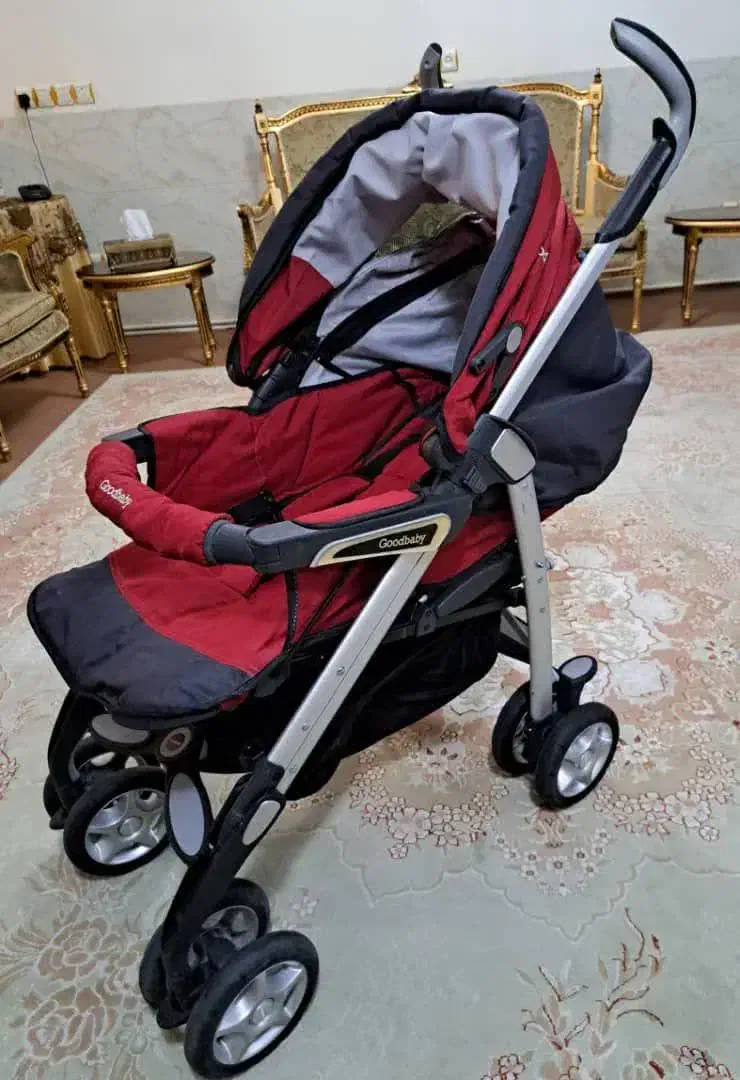 سیسمونی نوزاد بسیار تمیز|اسباب و اثاث بچه|نظرآباد, نظرآباد|دیوار